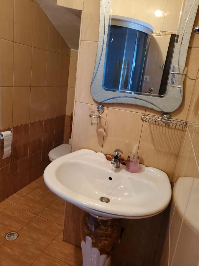Lake Ohrid Guesthouse "Villa Valentina" Pogradec Luaran gambar