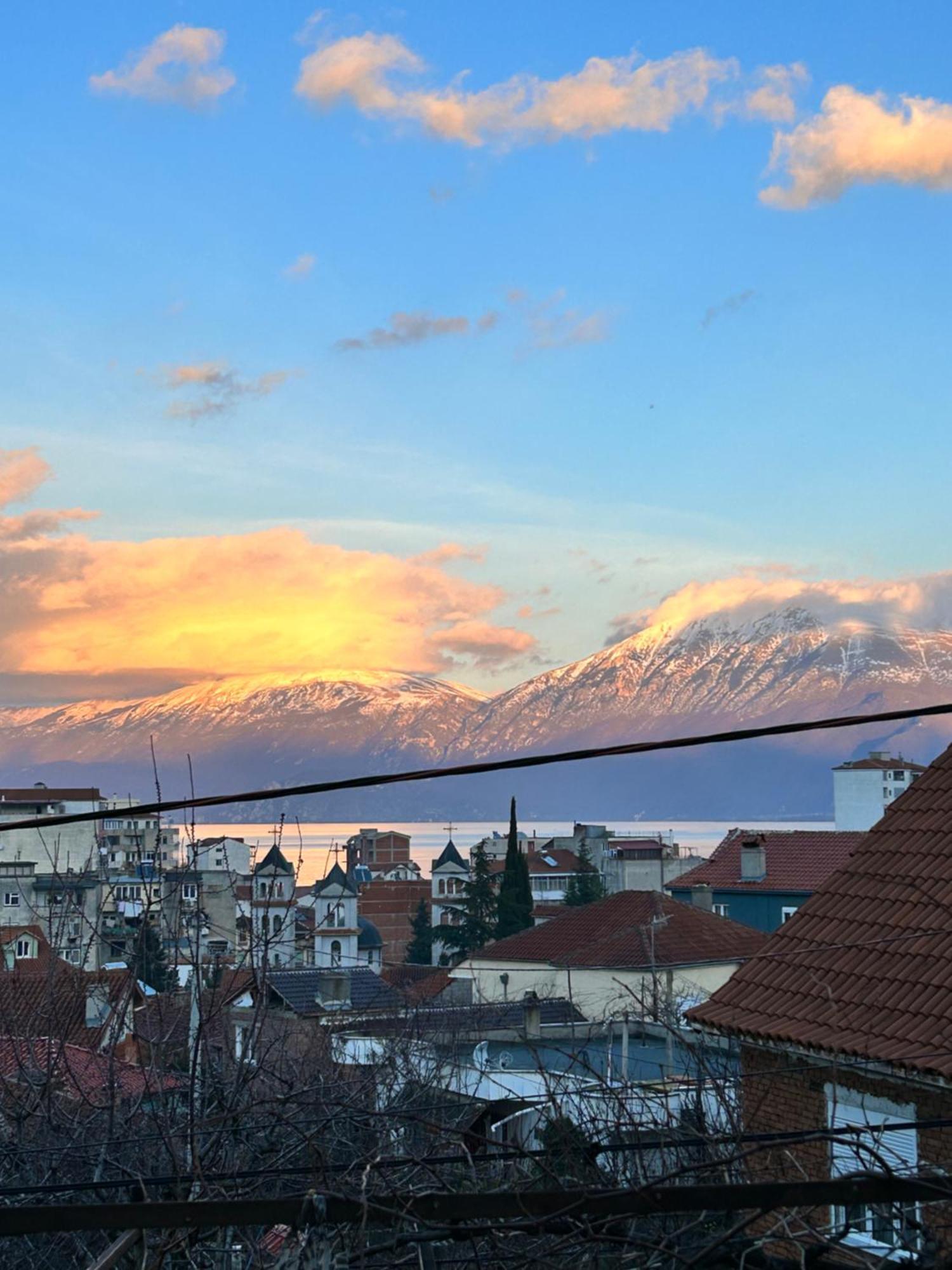 Lake Ohrid Guesthouse "Villa Valentina" Pogradec Luaran gambar