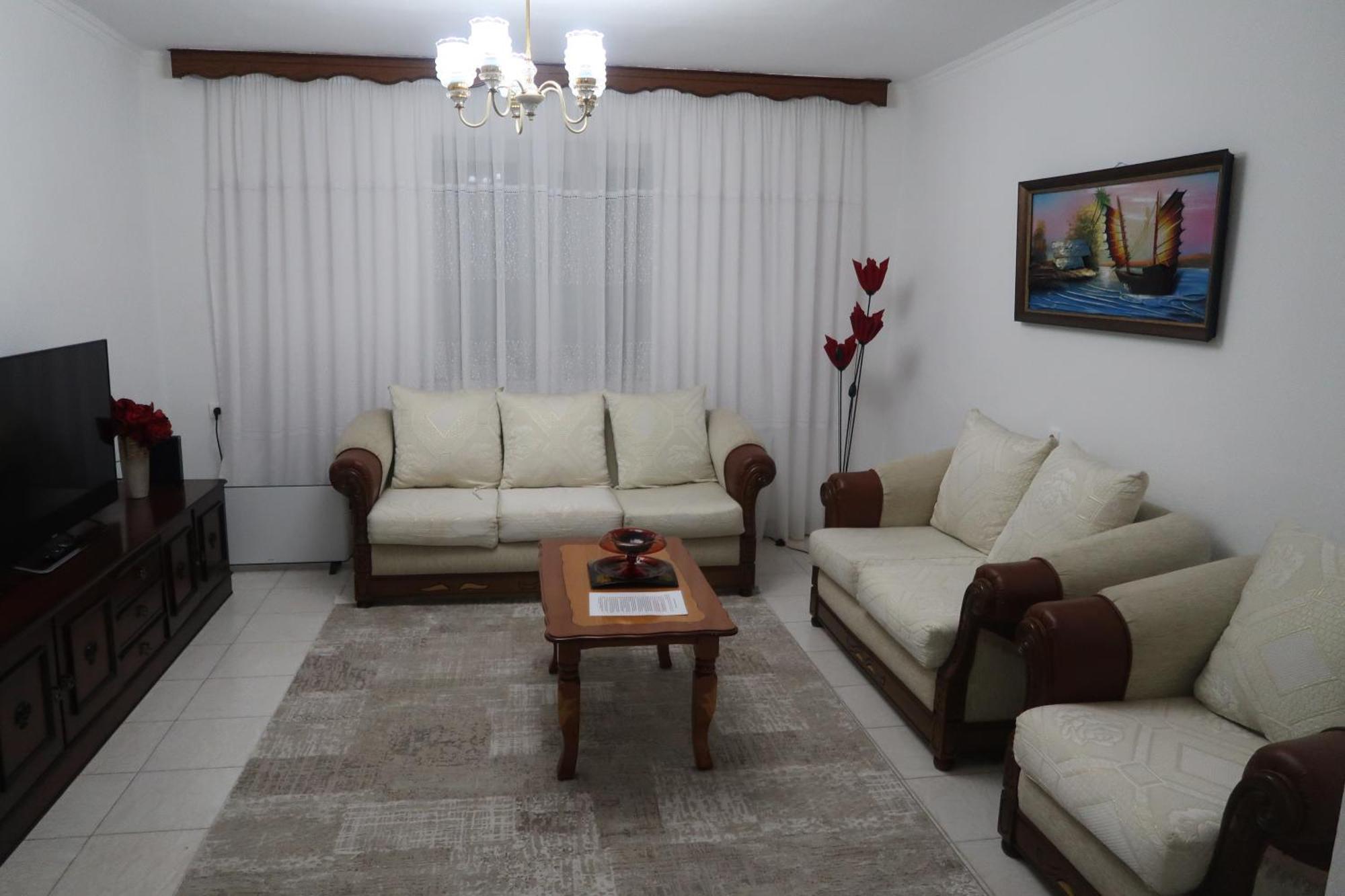 Lake Ohrid Guesthouse "Villa Valentina" Pogradec Luaran gambar